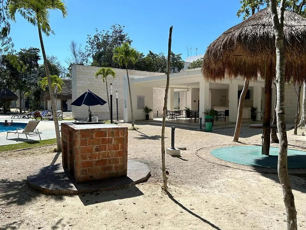 Nana'S Apartments Puerto Morelos